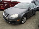 Used Center High Mount Stop Light Fits: 2006 Volkswagen Jetta Grade. Fixed Price $129.55.