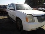 Used Center High Mount Stop Light Fits: 2000 Ford F250SD Pickup Grade. Fixed Price $129.55.