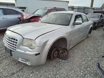 Used Center High Mount Stop Light Fits: 2006 Chrysler 300 Grade. Fixed Price $129.55.