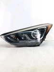 2017-2018 Hyundai Santa Fe Sport Driver Side Halogen Headlamp P/n 92101-4Z. Fixed Price $200.00.